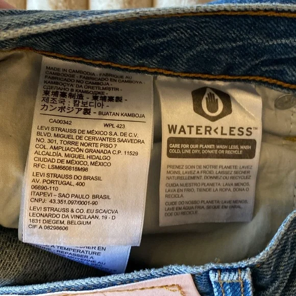 Levi's High Rise Jeans - Blue - Picture 4 of 5